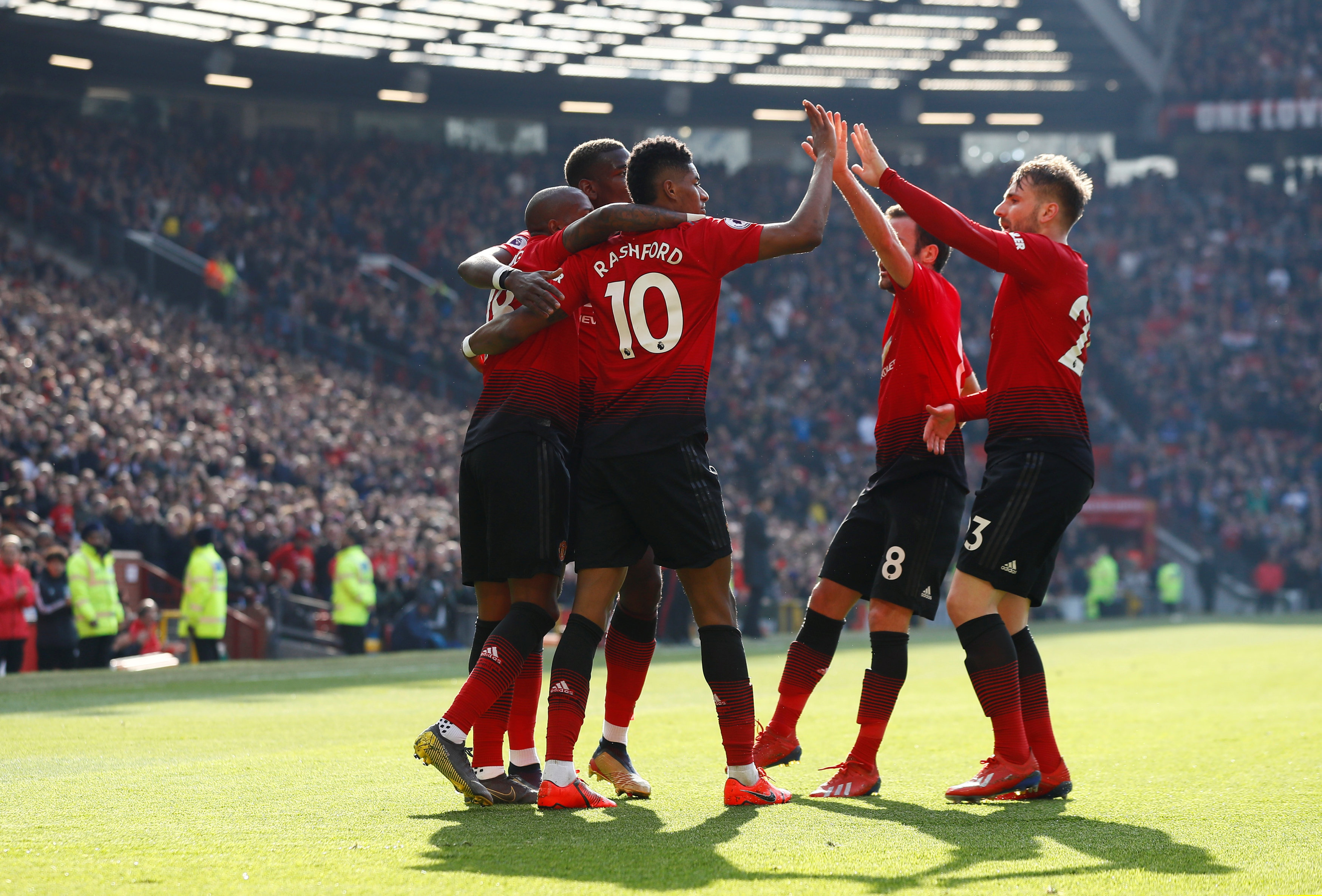 中国队凭借 中国队凭借