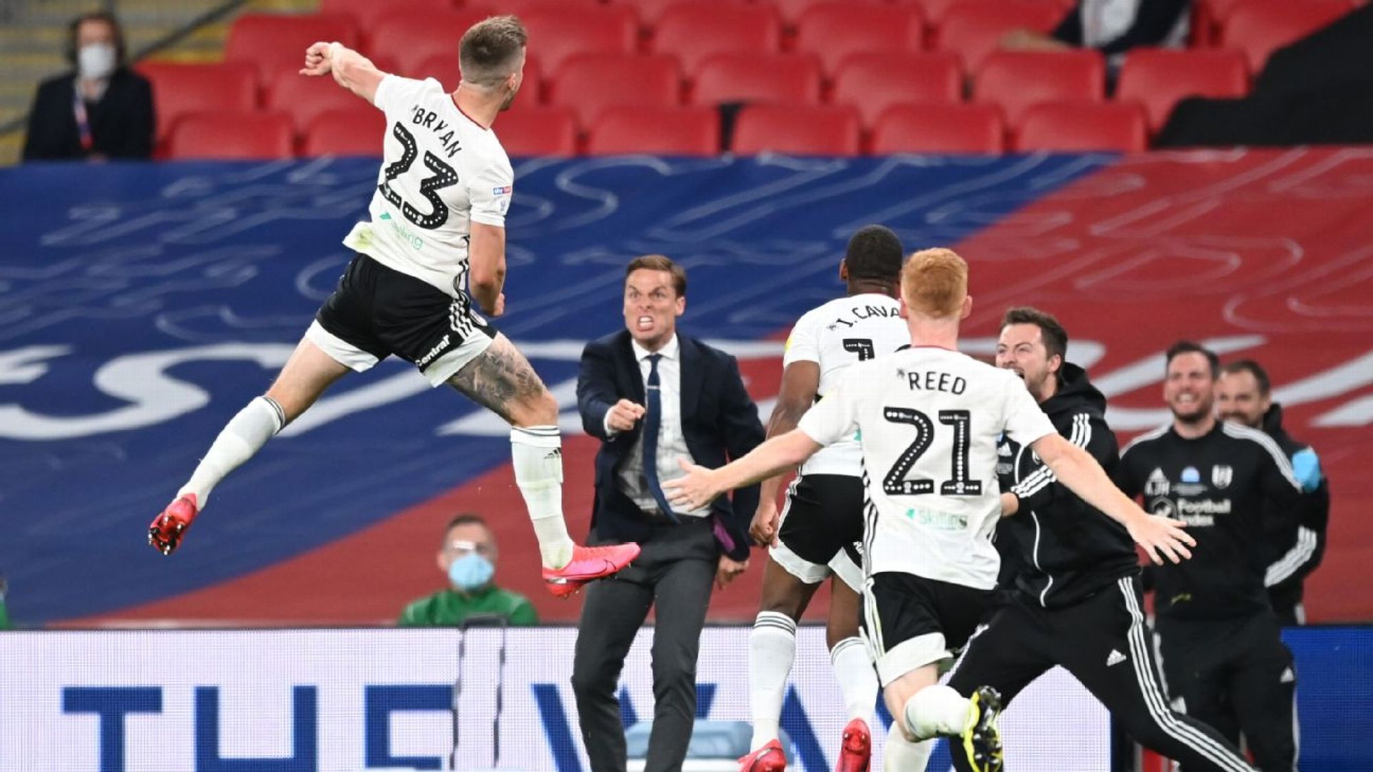 也适时补位 也适时补位